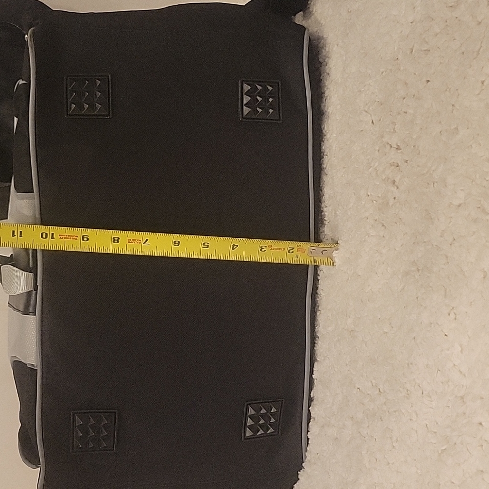 Duffle bag - Picture 6 of 9